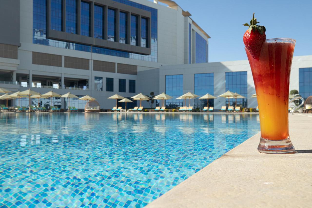 Tolip Olympic International City New Cairo Exteriör bild