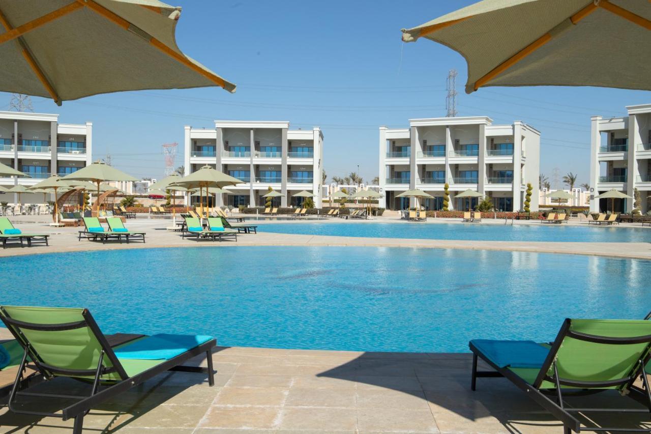 Tolip Olympic International City New Cairo Exteriör bild