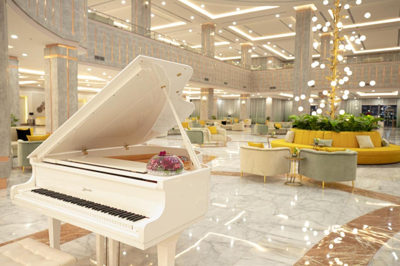 Tolip Olympic International City New Cairo Exteriör bild
