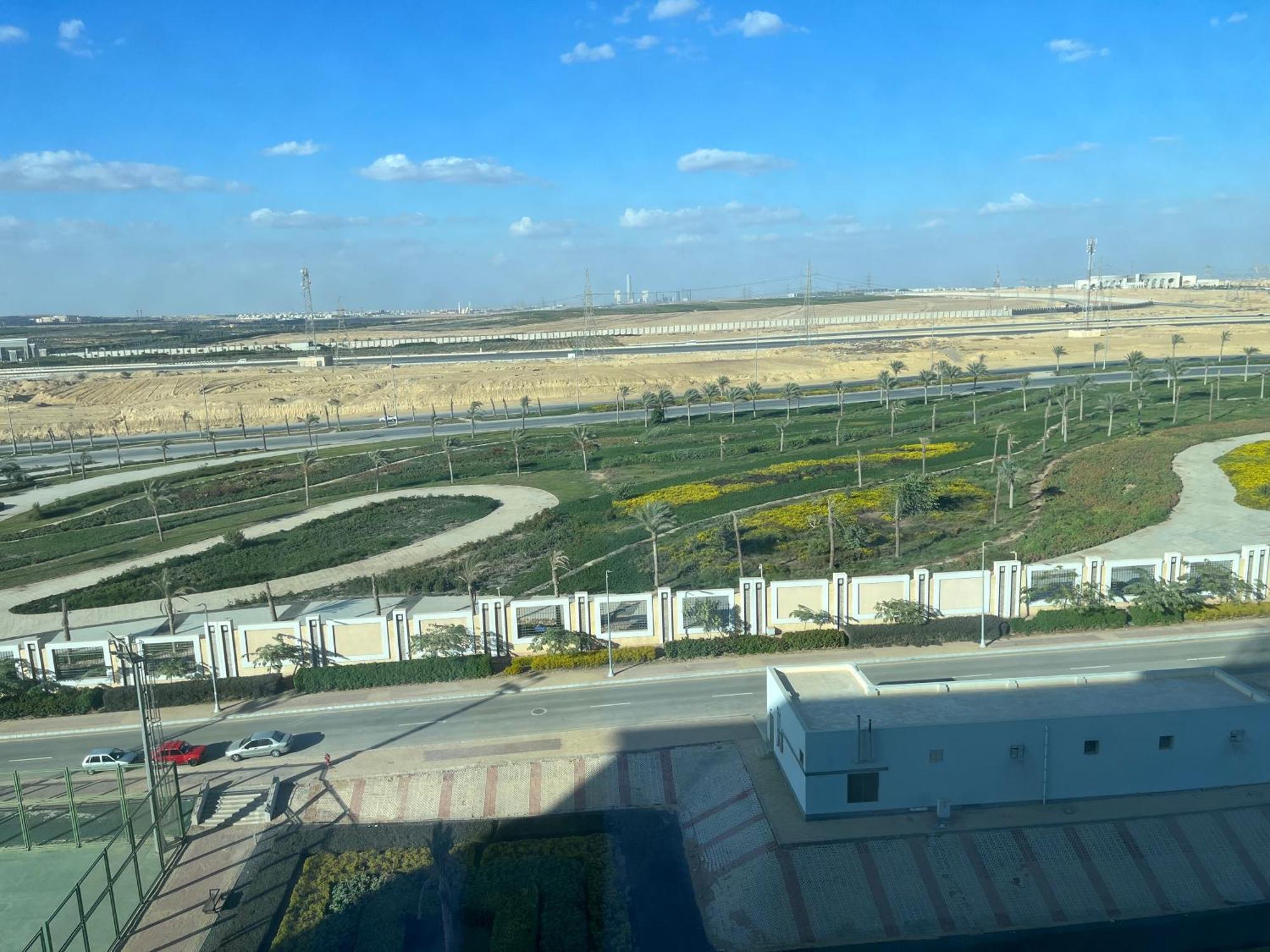 Tolip Olympic International City New Cairo Exteriör bild